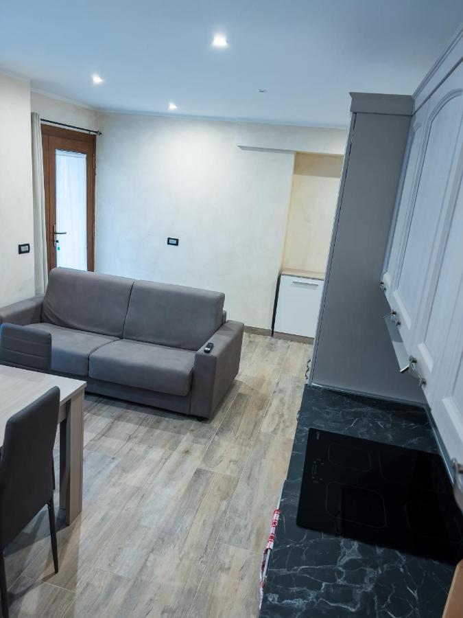 El Rocol Aparthotel Vezza dʼOglio Exterior foto